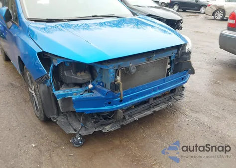 2021 Subaru Impreza Premium 5-Door z USA, uszkodzony, nr VIN 4S3GTAD68M3706387